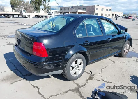 2003 Volkswagen Jetta Gls 2.0L из США, поврежденный, VIN 3VWSK69M63M094010